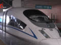 女子乘車攜帶40根金條價值169萬 民警全程貼身保護
