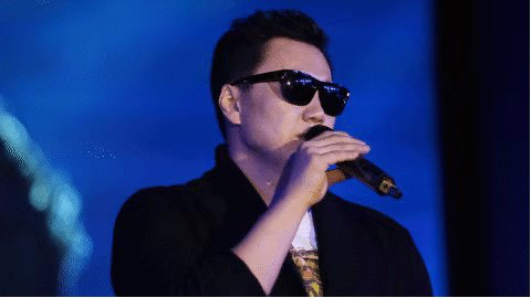 8億抖友都在刷的神曲，1月20日我們將原唱請到了現場......  抖音神曲 第3張