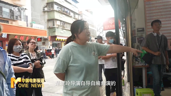 《你好李煥英》后二次合作:賈玲第二部導演作品有張小斐 賈玲 導演 張小斐 第1張 《你好李煥英》后二次合作:賈玲第二部導演作品有張小斐 賈玲 導演 張小斐 第1張